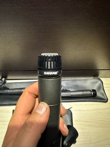 Microfone Shure sm57 zero trazido da Europa 100% original  - Foto 5