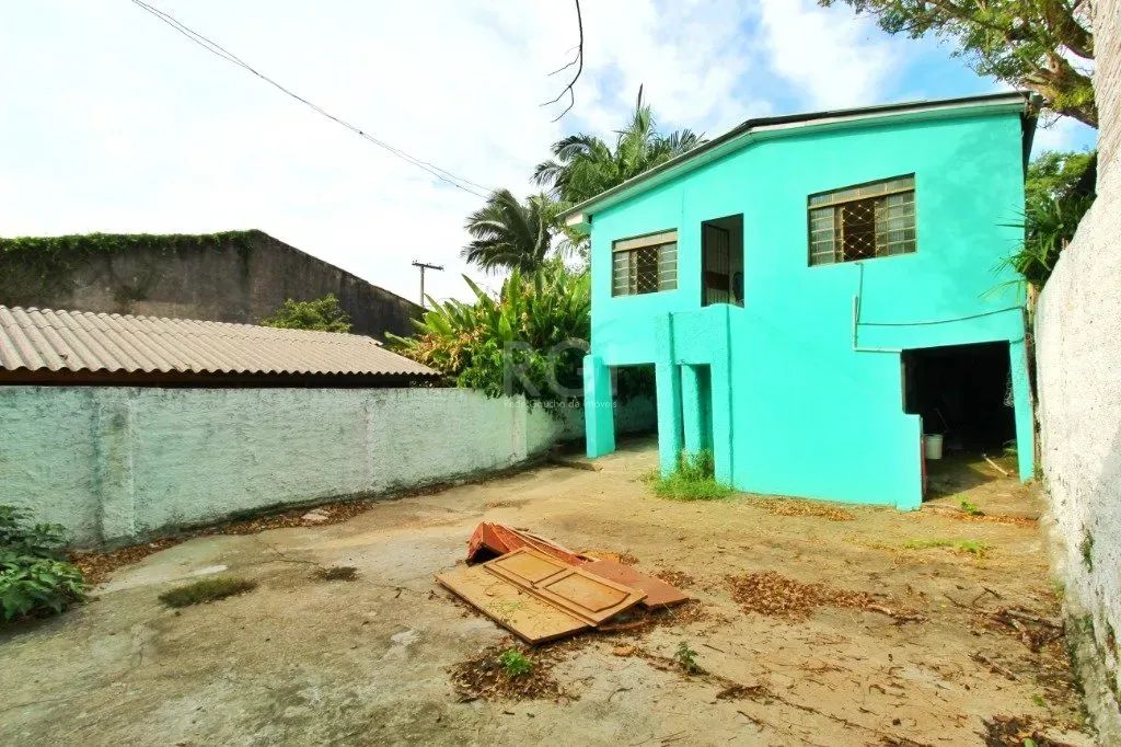Duas casas no mesmo pátio!Casa da frente com 2 dormitorios, sala ampla, cozinha ampla e ba - Foto 10
