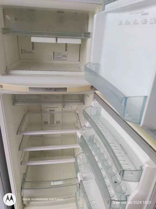 REFRIGERADOR BRASTEMP FROST FREE 360L - Foto 2