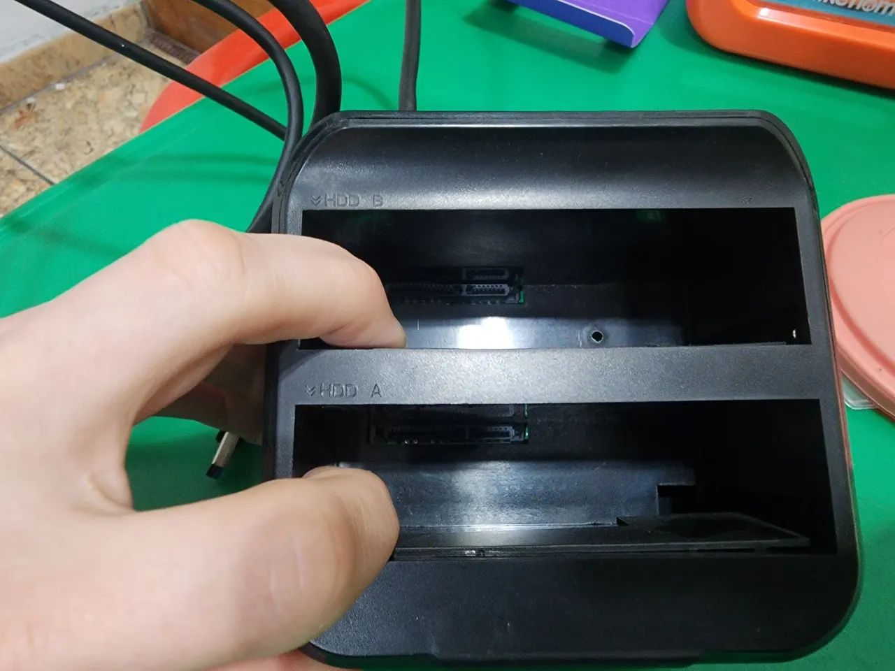 Dockstation Mymax para dois HDS, com funcao clone - Foto 3