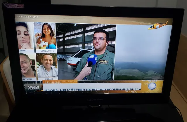 Tv lcd buster 32  +26 anúncios na OLX Brasil