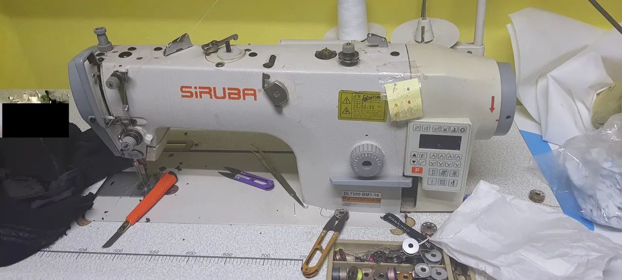 Máquina de Costura Industrial Siruba - Foto 3