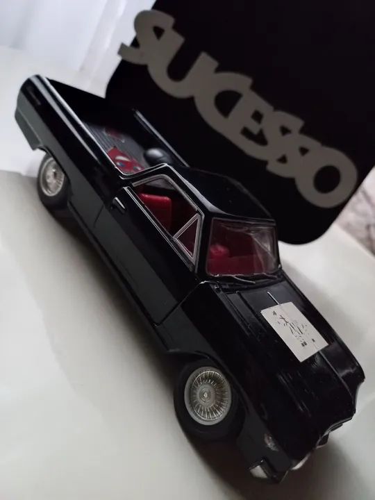 Carrinho de metal da maisto 1:25 1955 Chevrolet El Camino