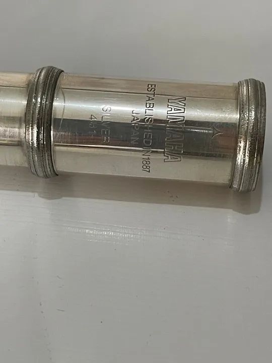 Flauta Transversal Yamaha Japan 481 silver - Foto 2