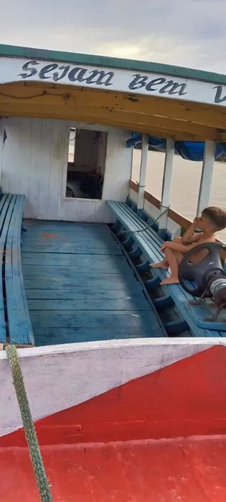 Barco de madeira para passeios - Foto 2