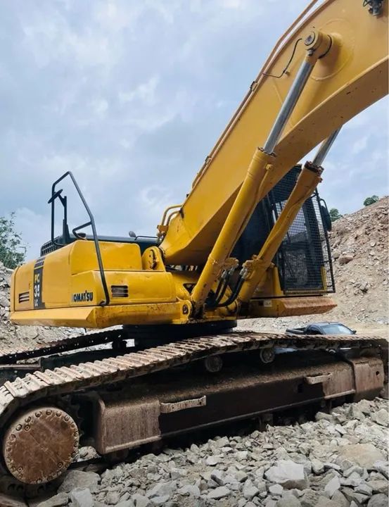Escavadeira Komatsu PC350 ano 2020 com 9600 horas, em SC - Foto 3