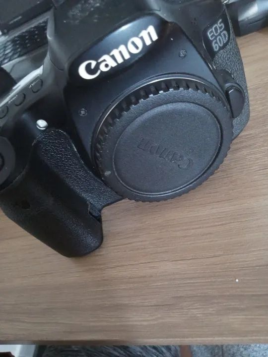Câmera Canon DSLR 60D - Foto 4