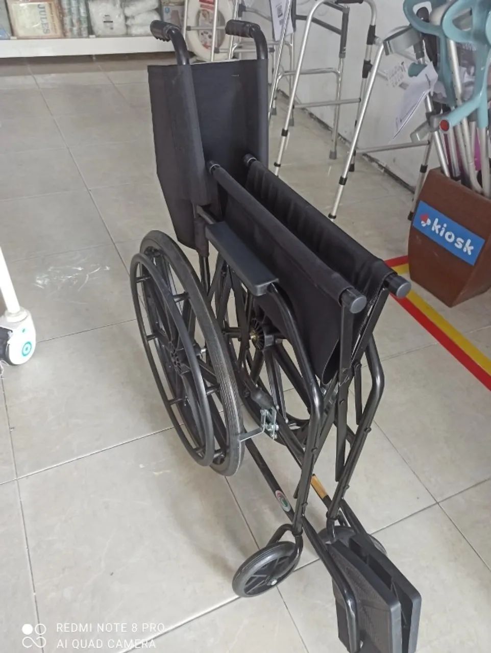 Cadeira de Rodas 80KG - Novas Embaladas (Fazemos Entrega + Garantia + Nf) - Foto 5