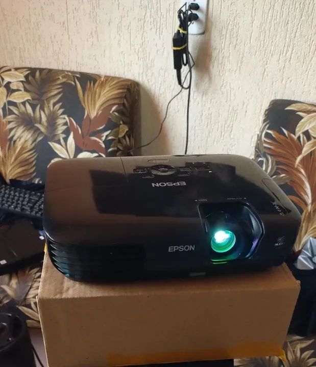 Projetor Epson Power Lite S10+