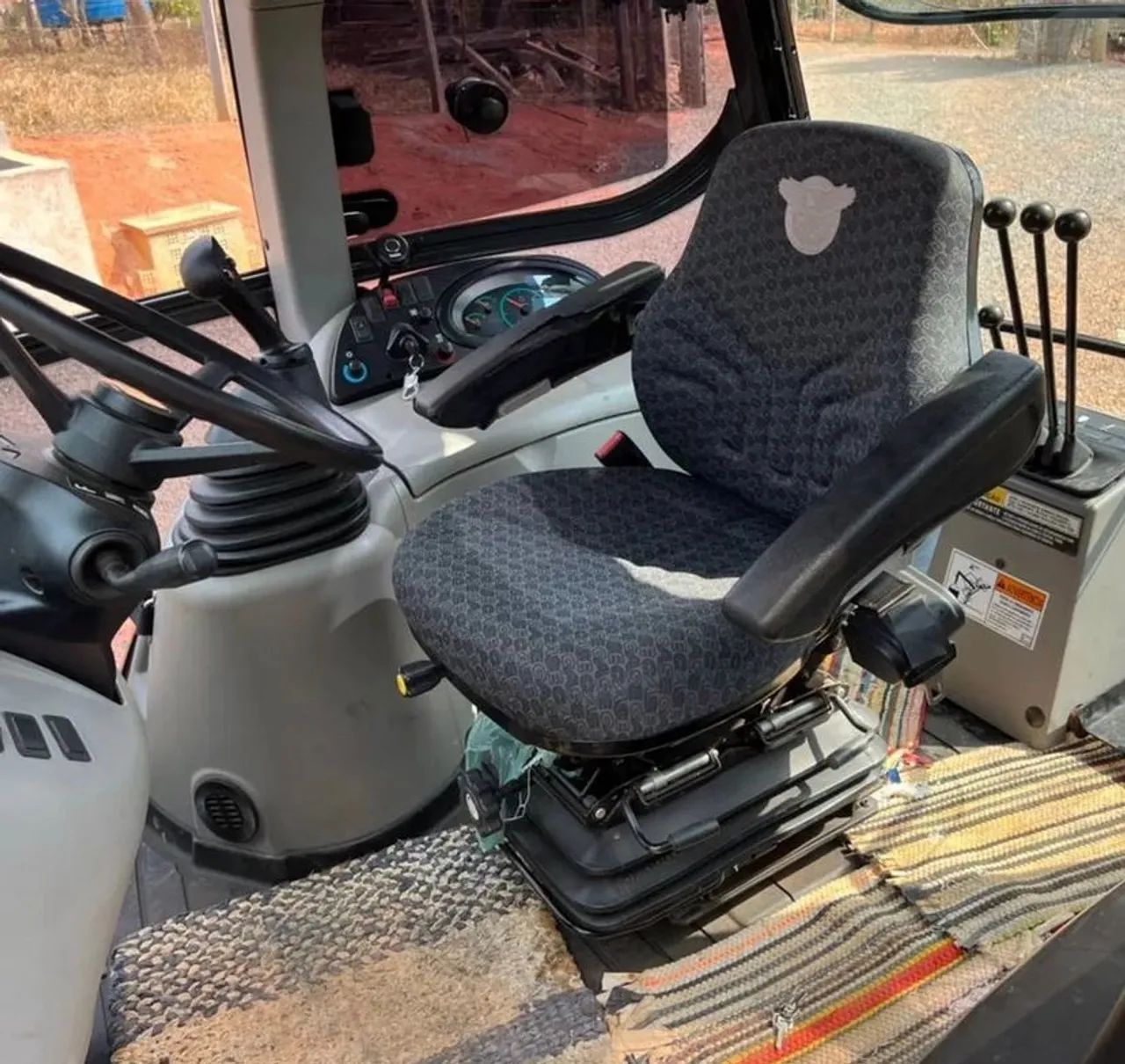 Retroescavadeira Case 580N 18/18 - Parcele Você - Foto 2