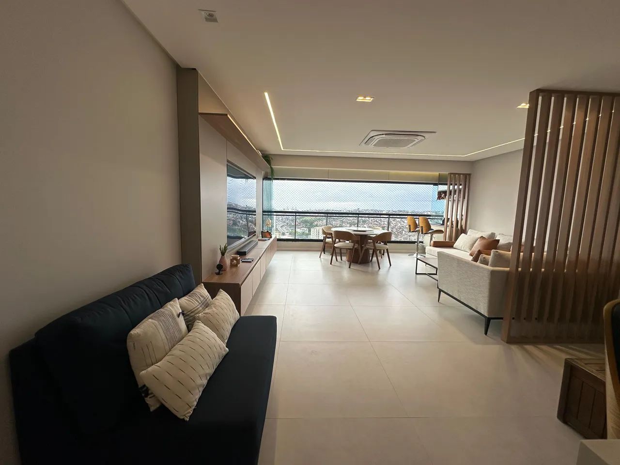 Apartamento a venda no villa privilege com 3 suites e reformado na vila laura
