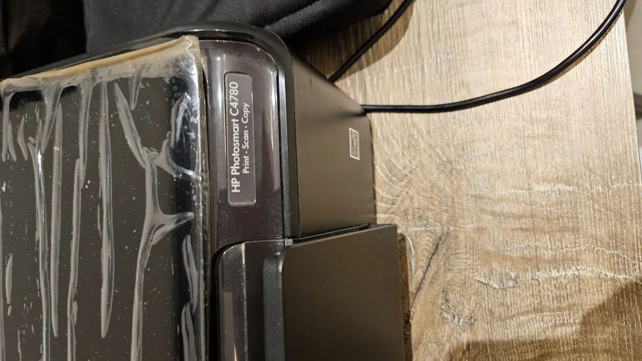 Impressora Multifuncional HP Photosmart C4780 - Foto 2