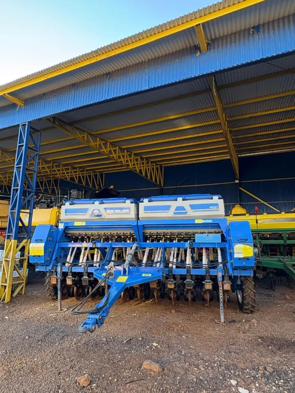 SEMEADEIRA USADA NEW HOLLAND PD 21 - ANO 2012