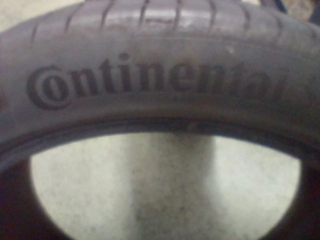 2 Pneus Continental 215/45 R18 - Foto 2