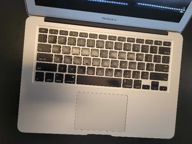 MacBook Air Core i5 2017 8GB 120/128GB - Foto 4