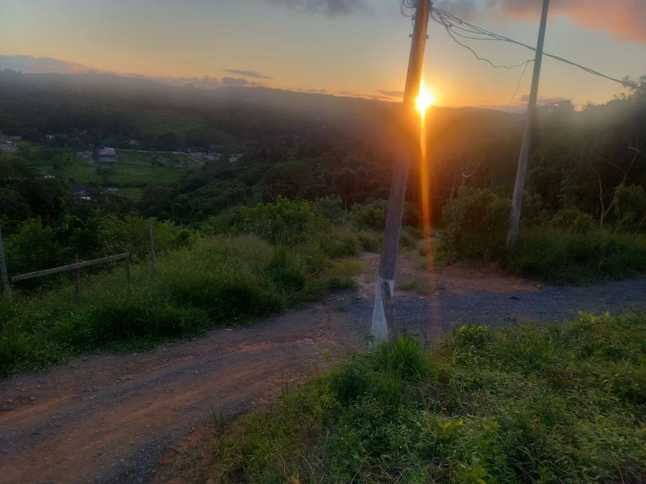 Terreno com vista espetacular para o pôr do sol