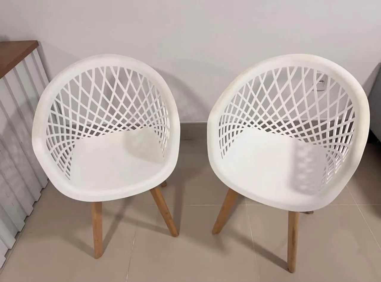 ? 2 Lindas Cadeiras/Poltronas64962181865090120