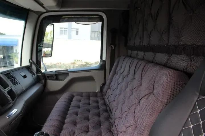 Vw 24250 6x2 - 2012 Munck Argos 50T - Foto 4