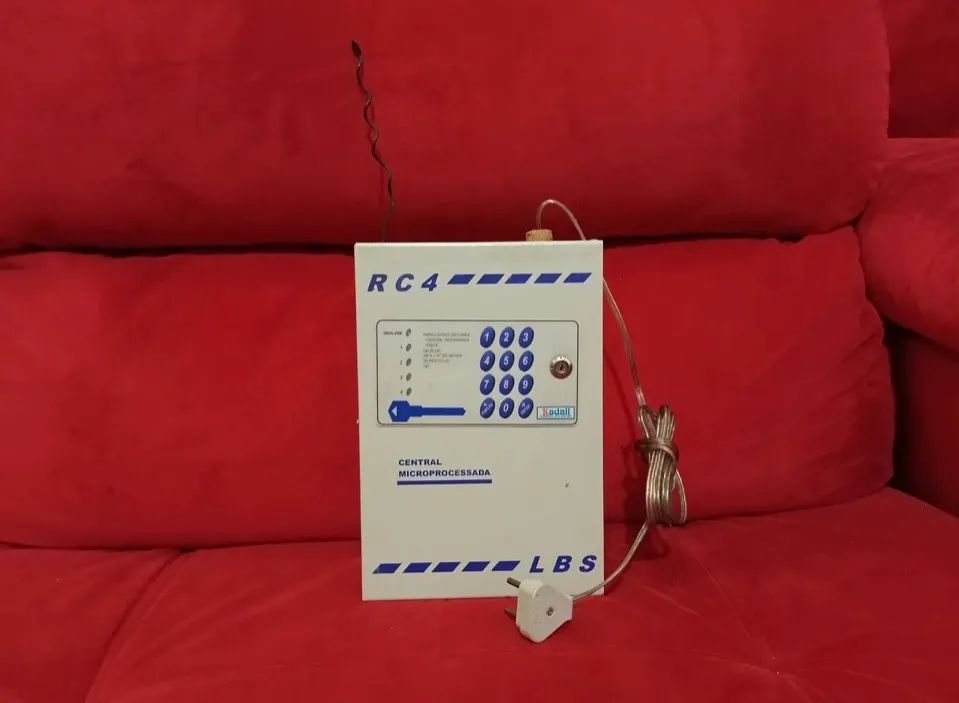 Central Alarme RC4 Microprocessada - Foto 5