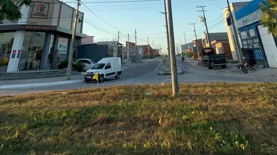Adquira seu lote as margens da CE-060, vizinho a cervejaria Heineken