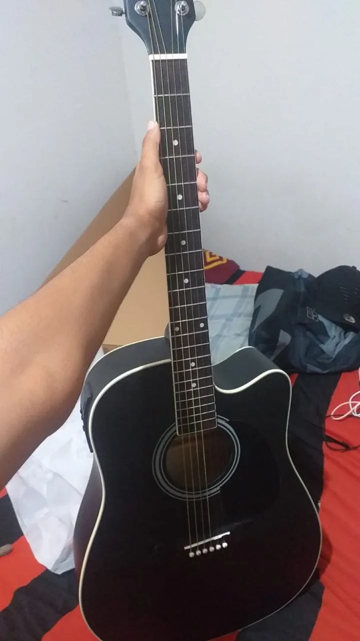 Violão giannini preto fosco