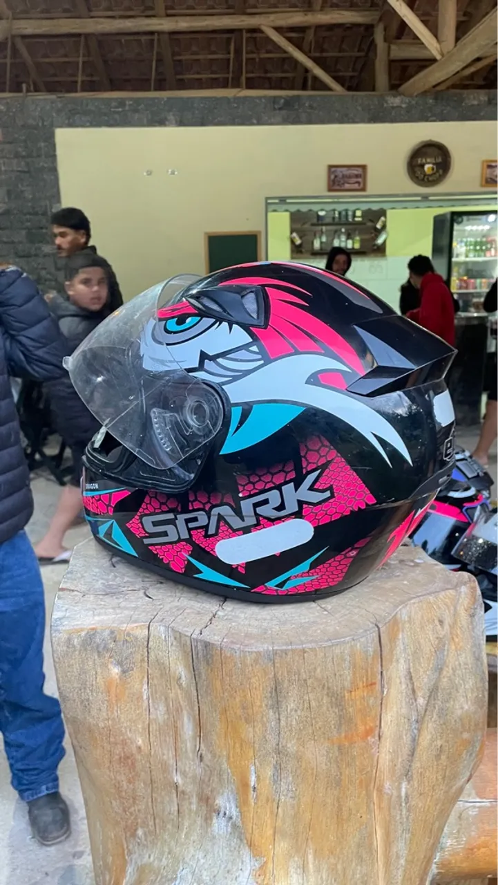 Capacete Spark a venda