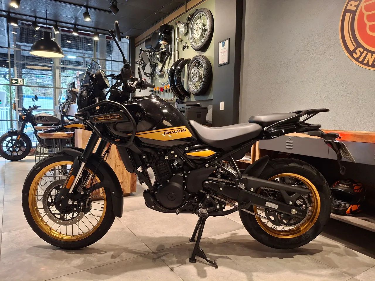 Himalayan Hanle Black 450cc - Amanda - Foto 3