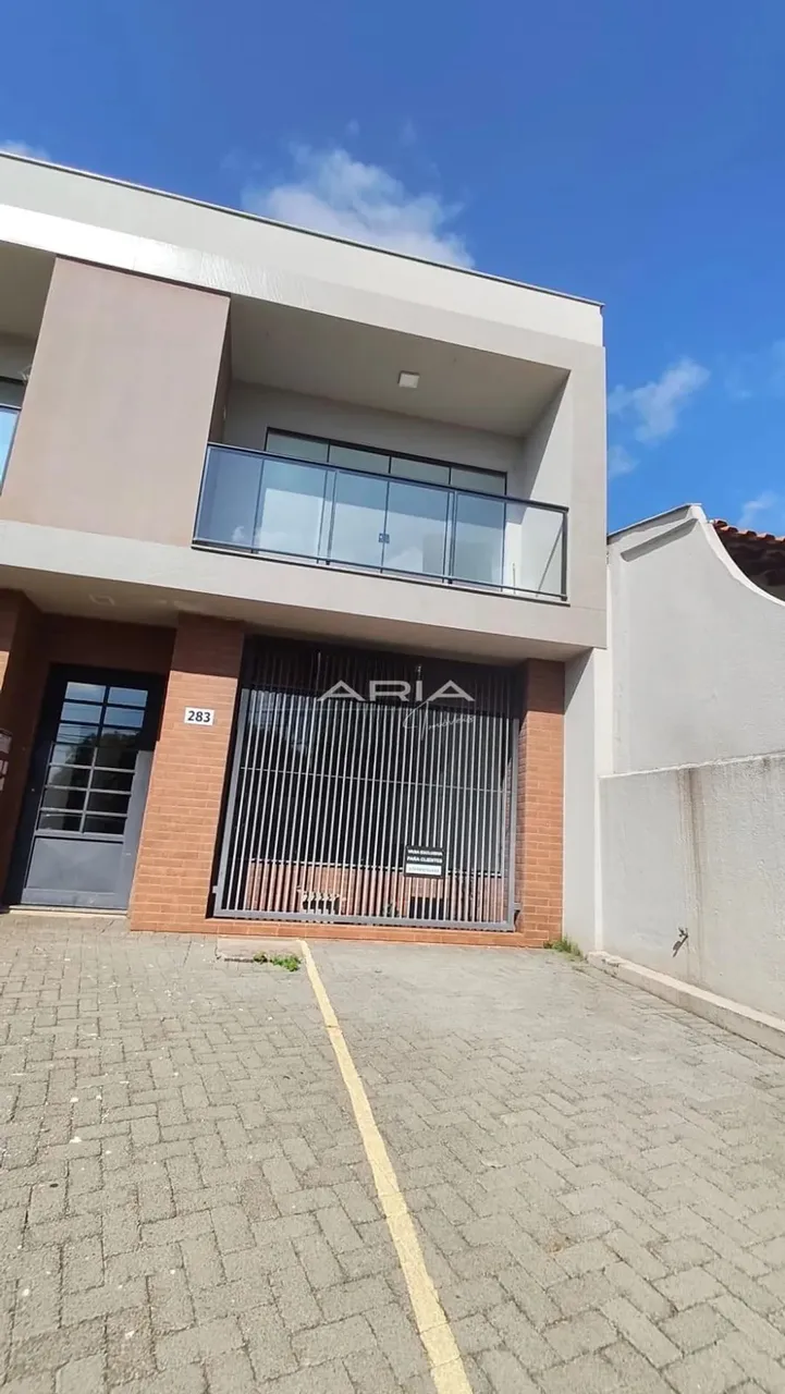 Sala Comercial Terrea disponível para LOCAÇÃO no Bairro Santa Rosa Zona Sul
