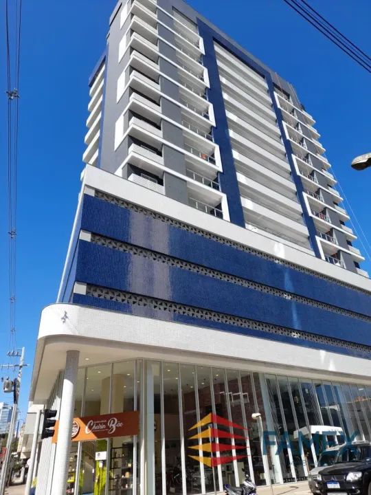 ED. SAFIRA - APARTAMENTO COM 01 SUITE + 01 QUARTO - CENTRO - PRÓXIMO A PRAÇA CENTRAL - AP3 - Foto 2