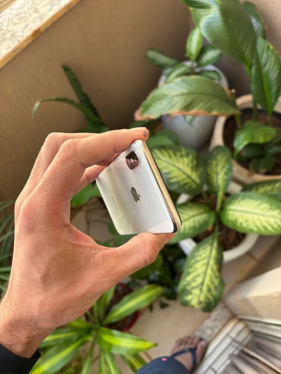 Vendo IPhone X (erro no Face ID) super bonito branco tela sem riscos  - Foto 2