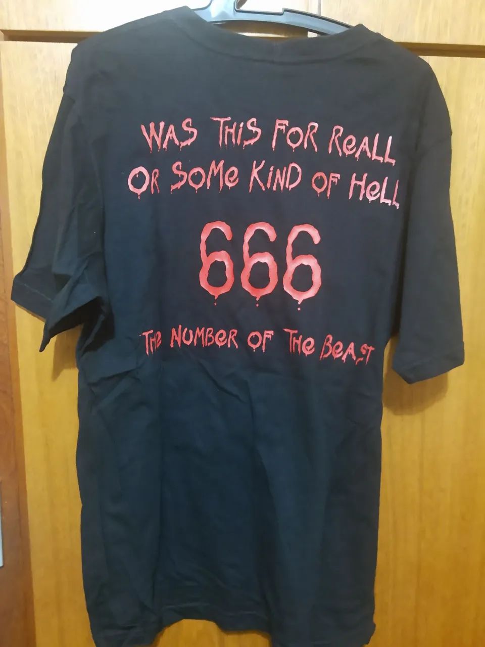 Camiseta Iron Maiden The Number of the Beast - Foto 3