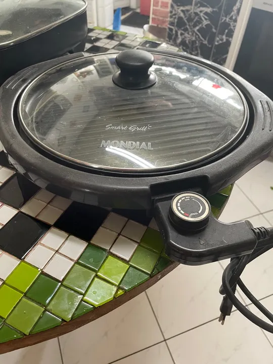 Grill Elétrico Mondial Smart Grill