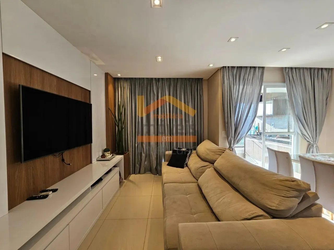 Apartamento à venda em Americana-SP, Jardim São Paulo: 3 quartos, 1 suíte, 2 salas, 1 banh