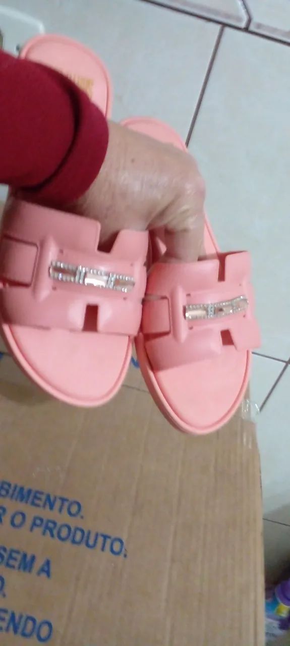 Sandália Santa Lolla Rosa com Detalhe em Strass - Foto 4