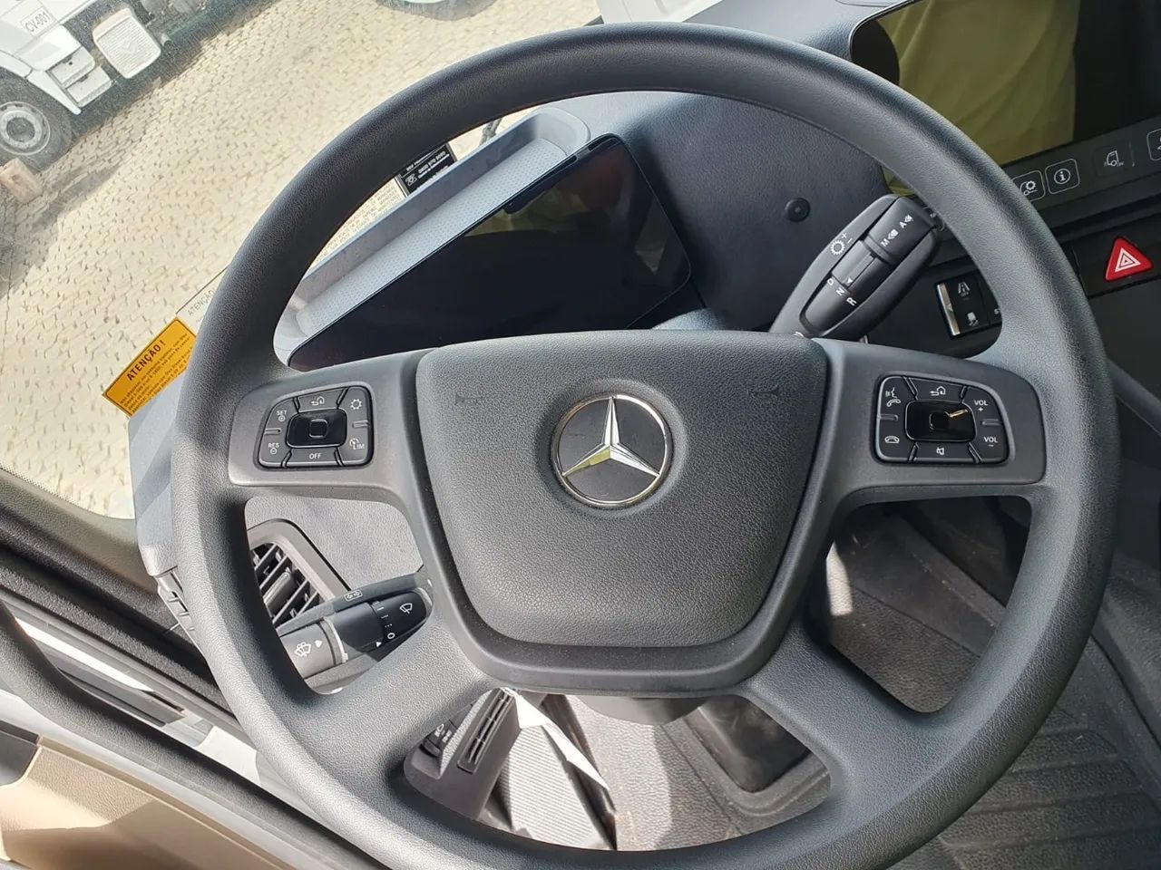  Mercedes Benz Actros 2651 S 2021 - Foto 2