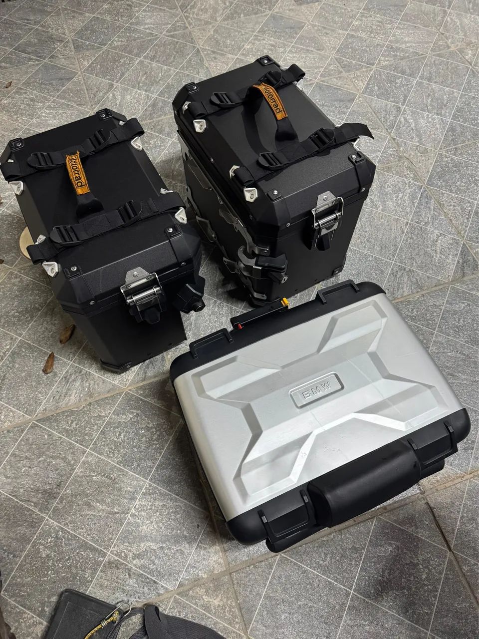 Malas Laterais Baú BMW original adventure 2013+ - Foto 2