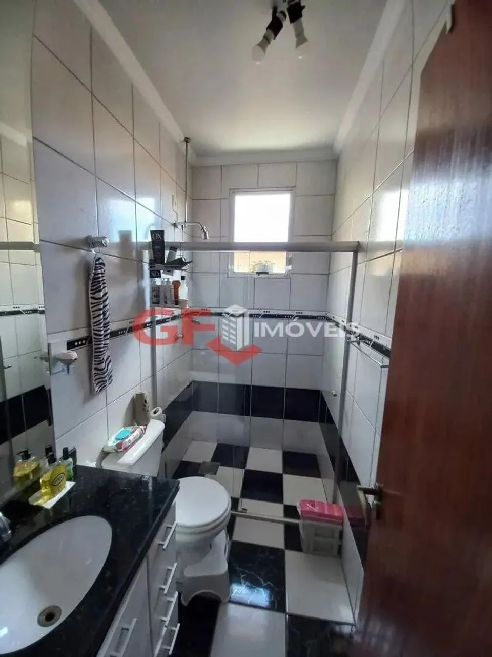 EXCELENTE CASA GEMINADA A VENDA NO SANTA MONICA 3 QUARTOS SUITE - Foto 5