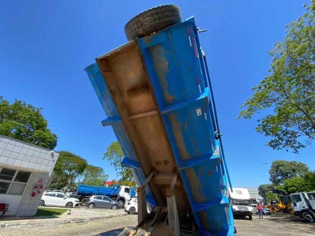 VW 26.280 6X4 ANO 2022 CAÇAMBA 12M3 159.091KM - Foto 9