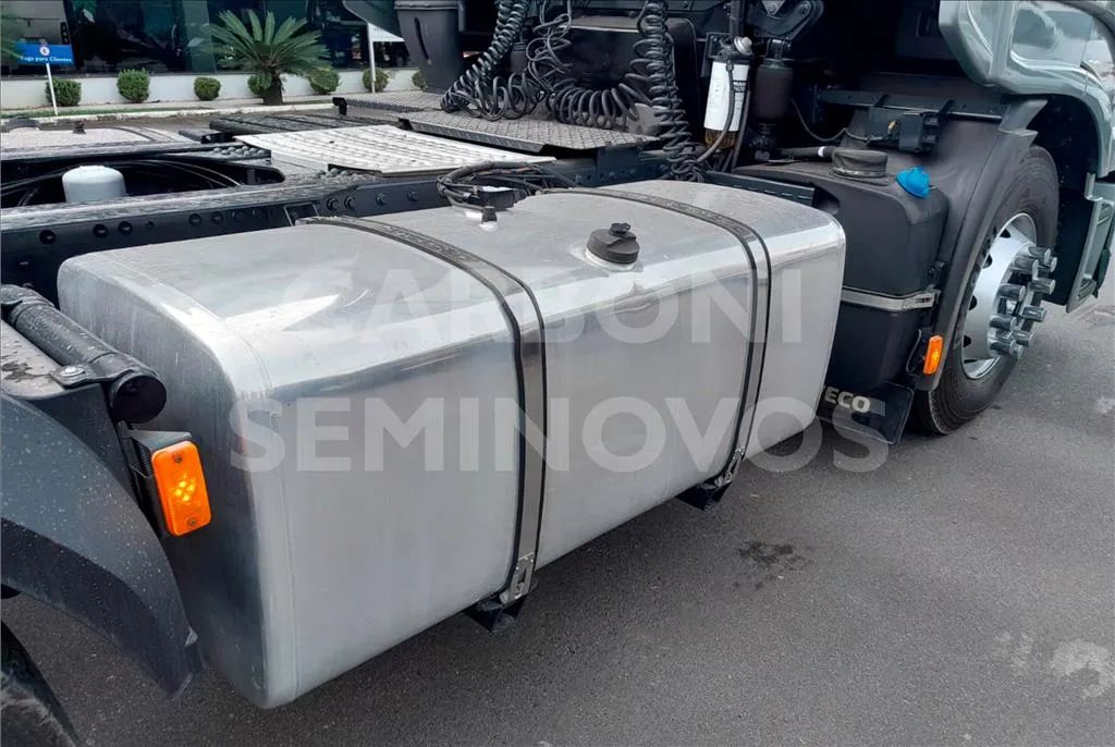 IVECO HI WAY 800S56TZ 6X4, 18/19 - Foto 8