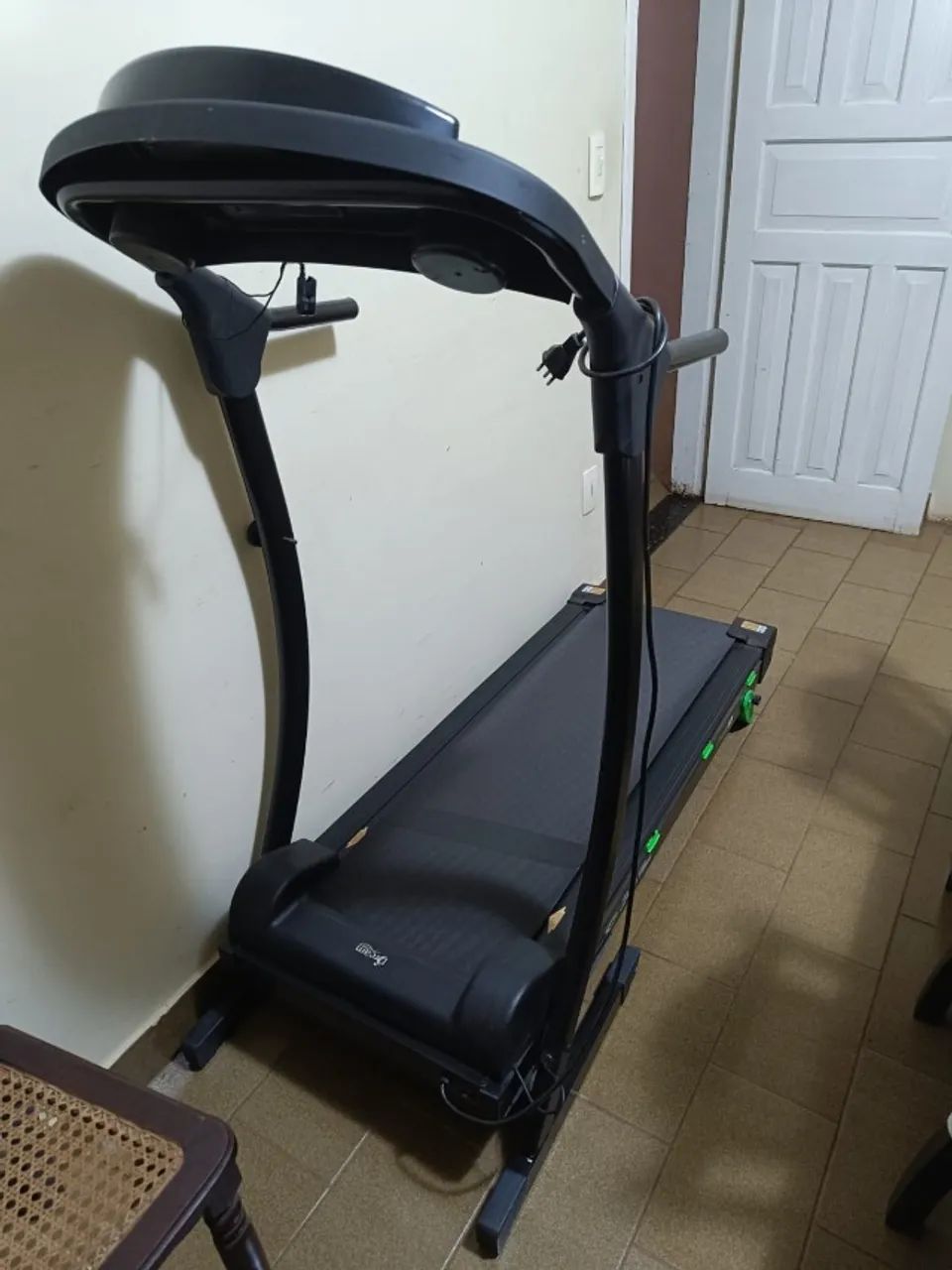 Esteira Ergométrica Eletrônica Dream Concept 1.8 Preta - Bivolt