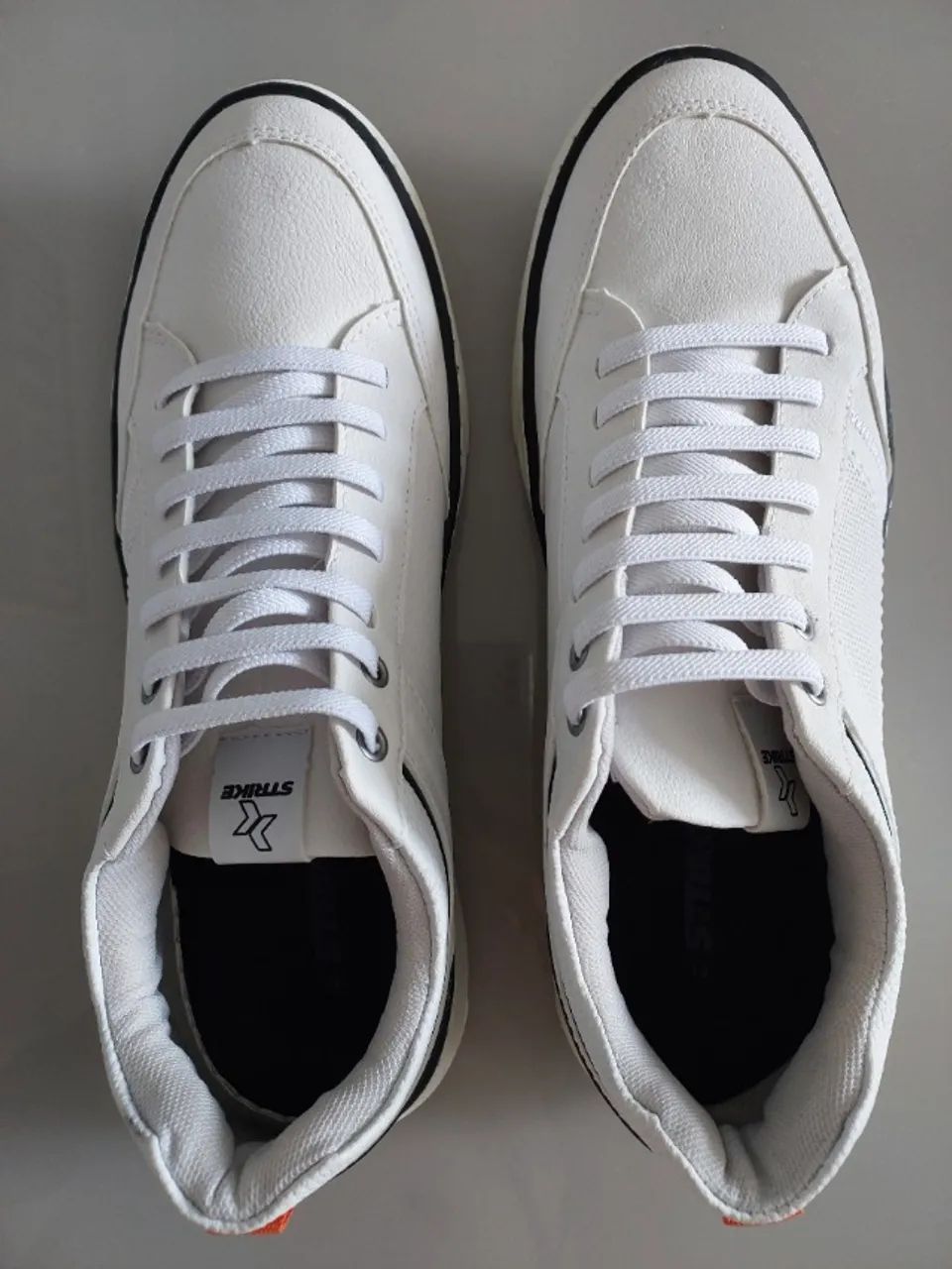 Tênis casual, masculino, cor branco, tamanho 42, todo costurado. - Foto 3