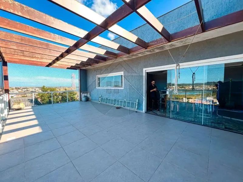 Casa com 3 quartos - Vinhateiro - São Pedro da Aldeia - Foto 4