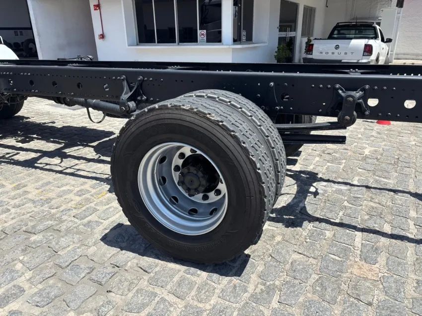 Mercedes-Benz Atego 1719 190 2012/2012 - Foto 7