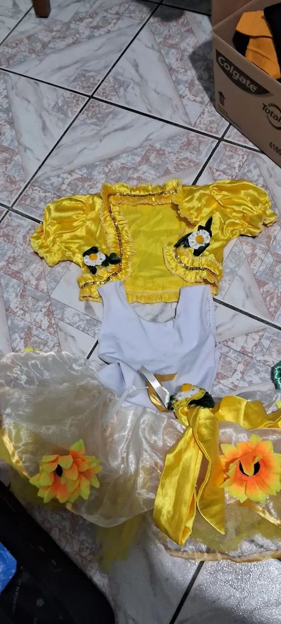 Fantasia girassol infantil 