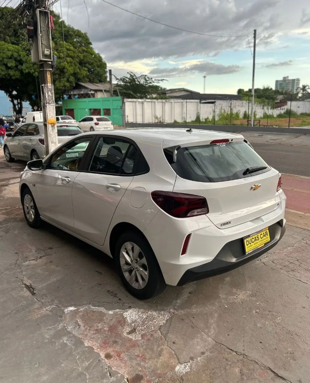 ONIX LT 2 ano 2023 - Foto 3