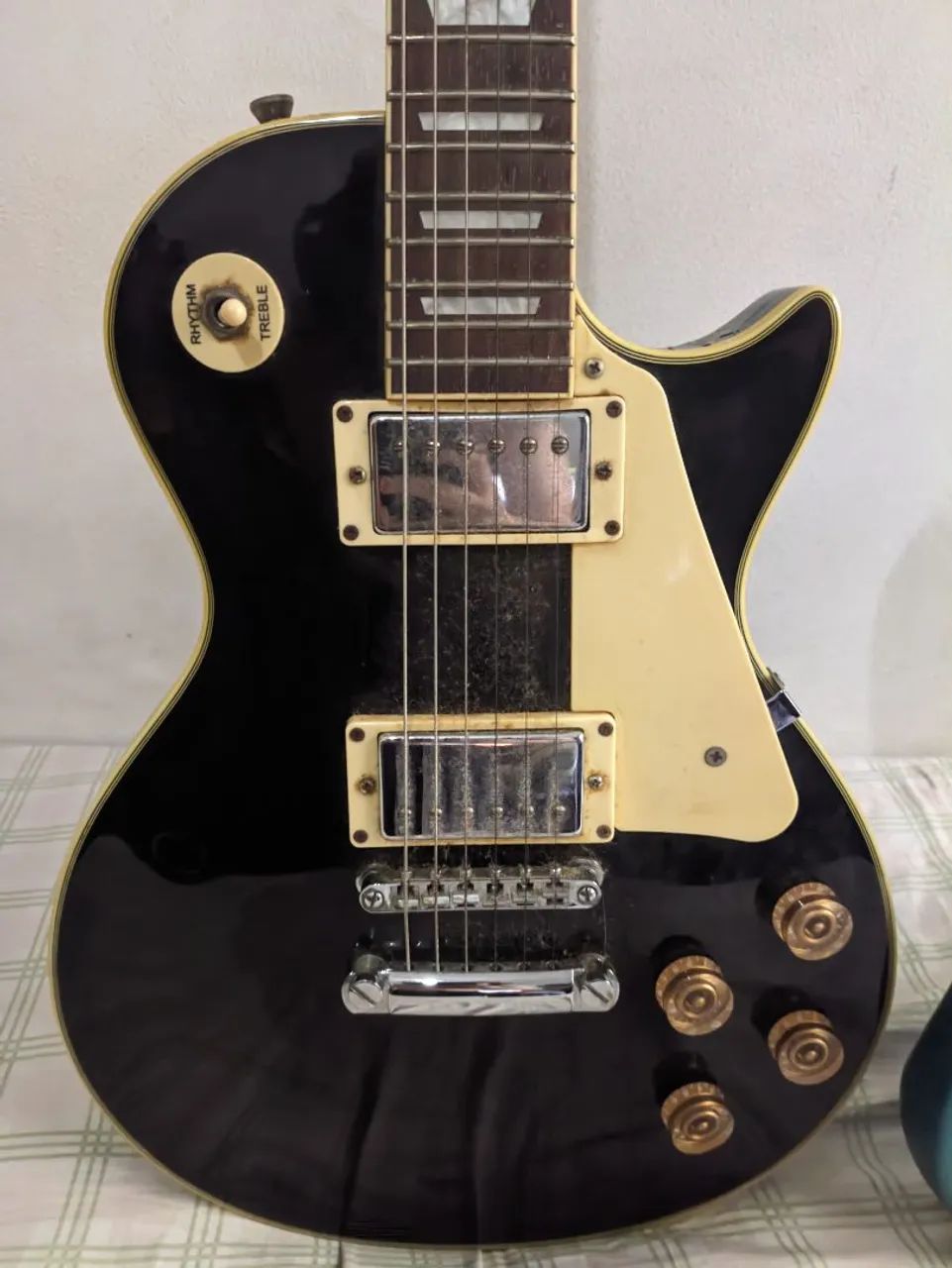 Combo: Ibanez GRX 120sp/Memphis LP 100/Behringer UCG102/Santo Ângelo ninja series - Foto 2