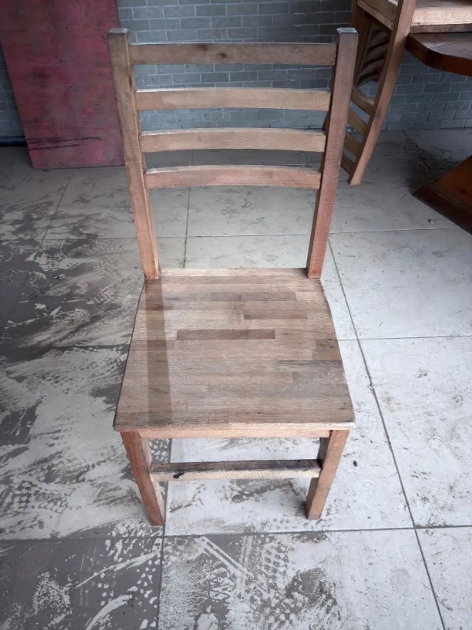 Mesa madeira maciça octagonal. - Foto 4