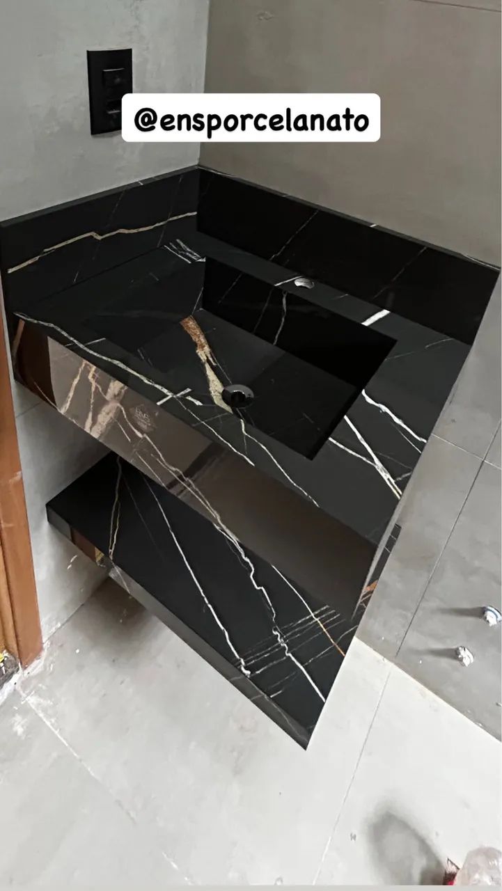Porcelain Wash Basin