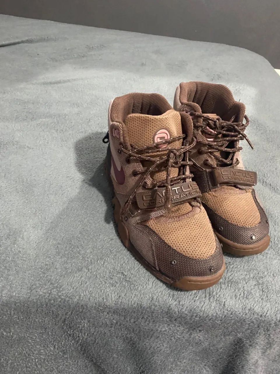 Travis Scott Nike Air Trainer 1  - Foto 2