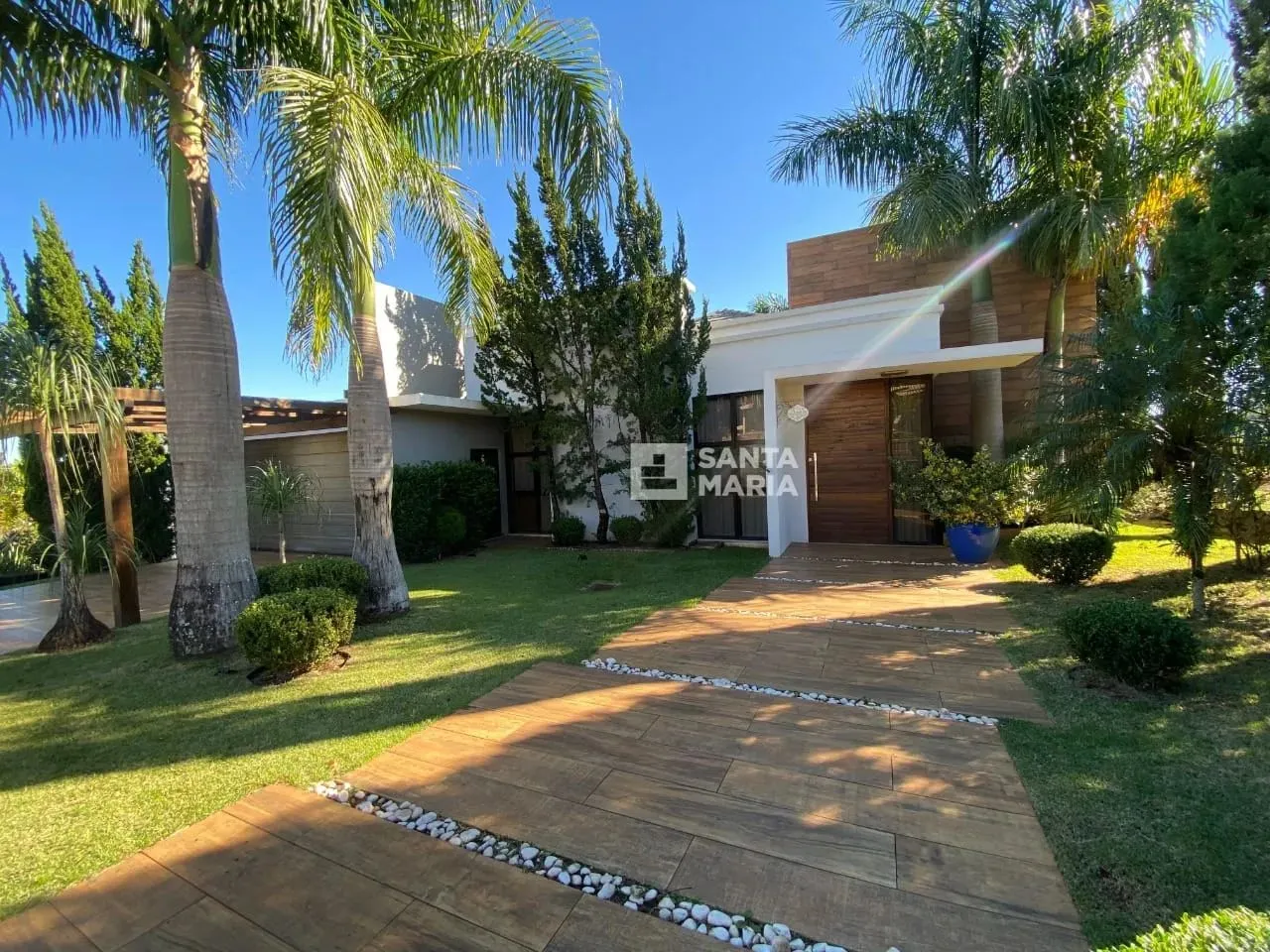 Casa à venda 1 Quarto, 1 Suite, 2 Vagas, 1241M², Espelho das Aguas, CHAPECó - SC
